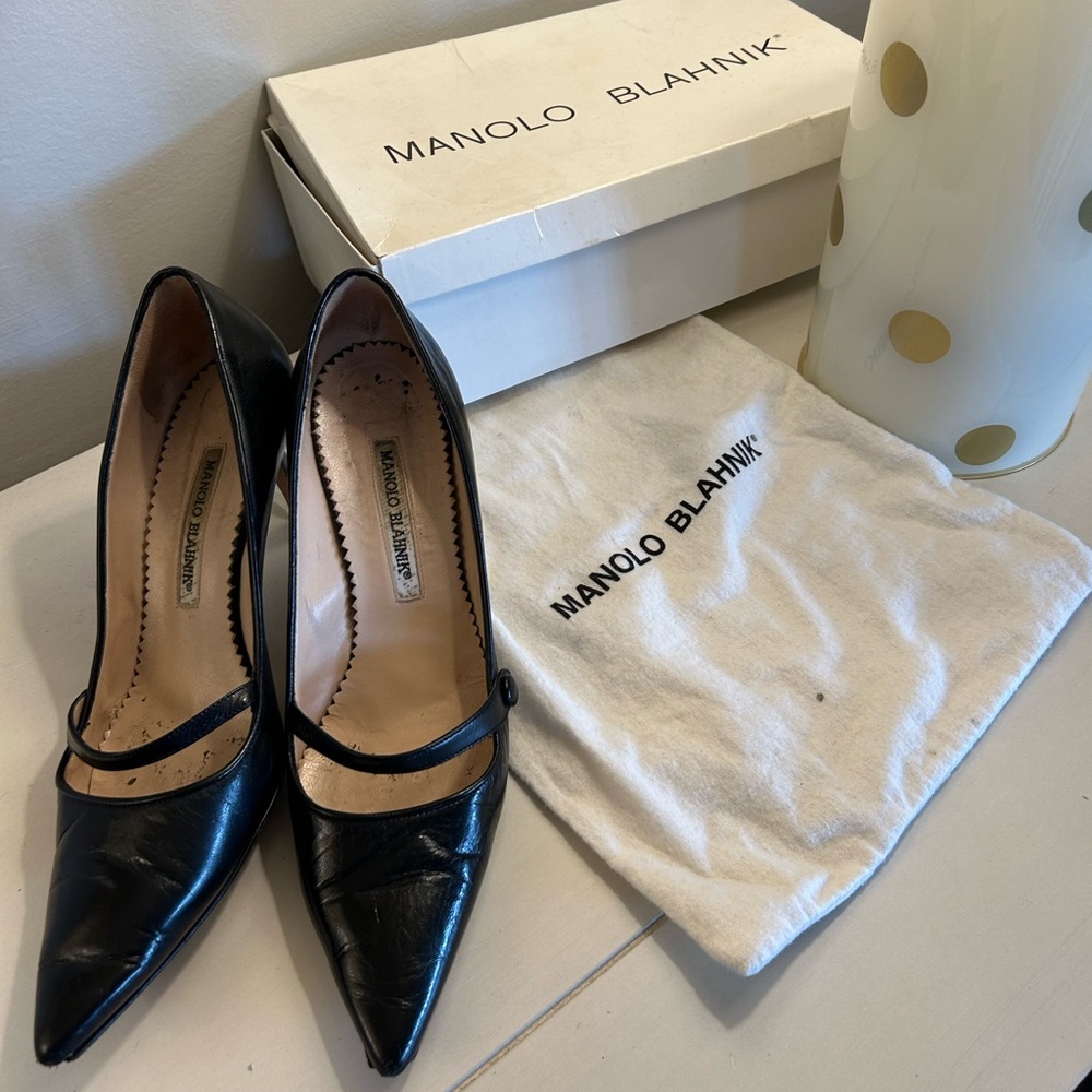 Manolo Blahnik Mary Janes!  Size 38.